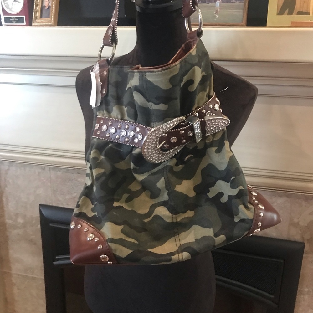 Camo Purse & Wallet